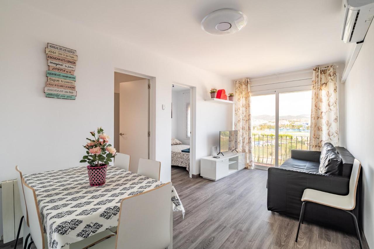 Lovely Apartment Barca 2 Sant Adria de Besos Bagian luar foto